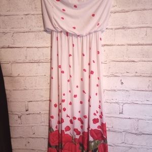 Loila Sleeveless Rose White Maxi Dress size Large